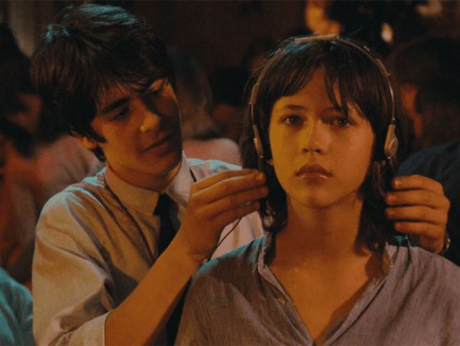 只听声音不见面,恋综卷起来了