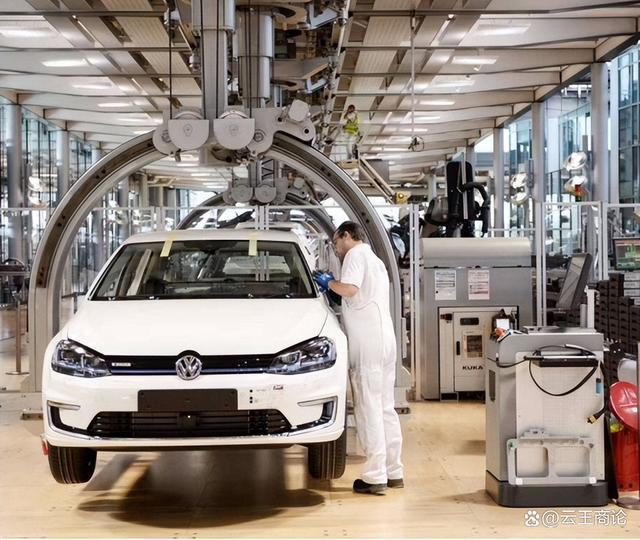 德国态度变了？德国车企如果撤离中国，对谁损失更大？
