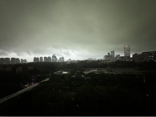 「定位管理」下，环卫工的无声困境