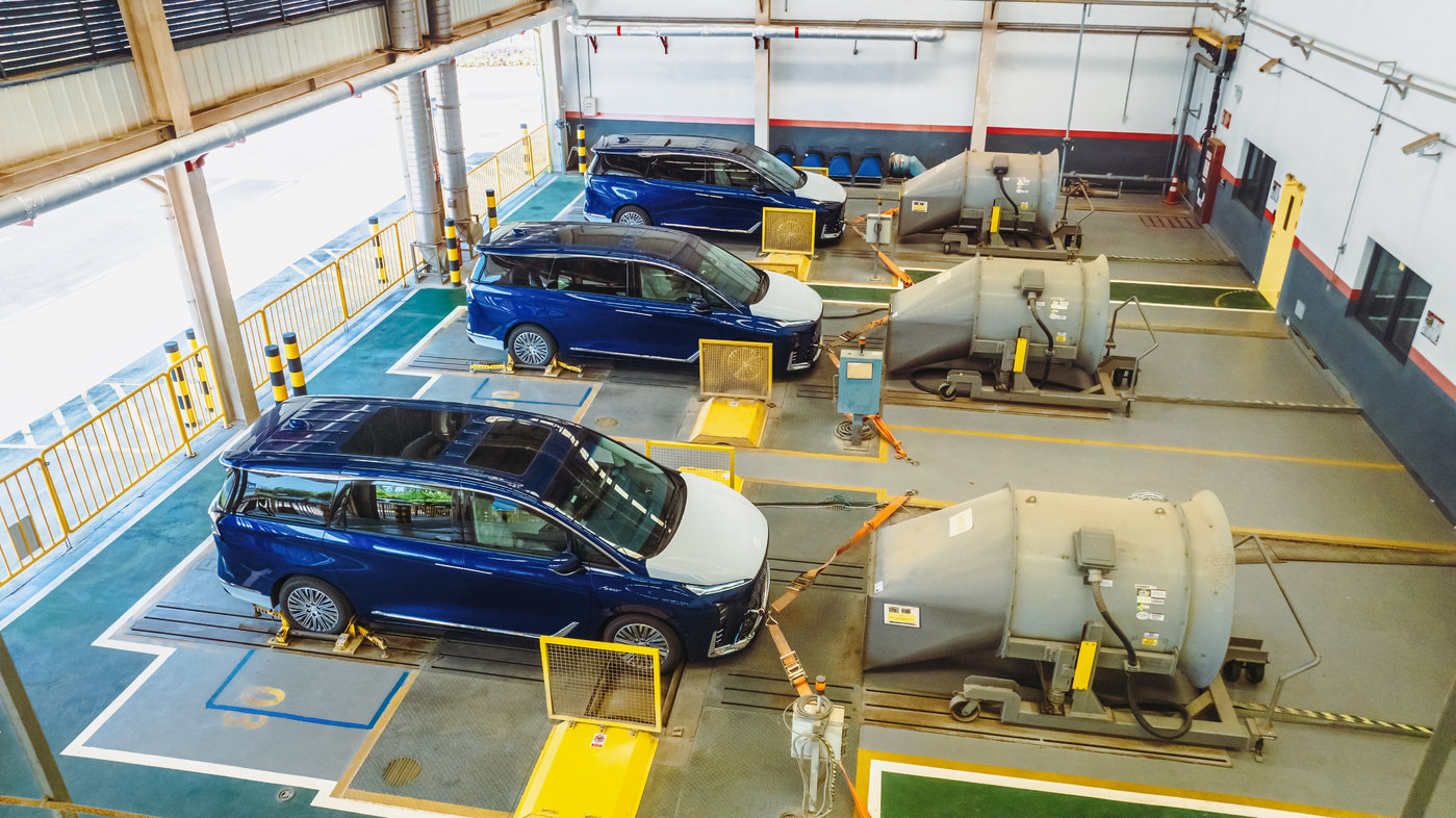 上汽通用引入RoboTest机器人测试系统｜一线车讯