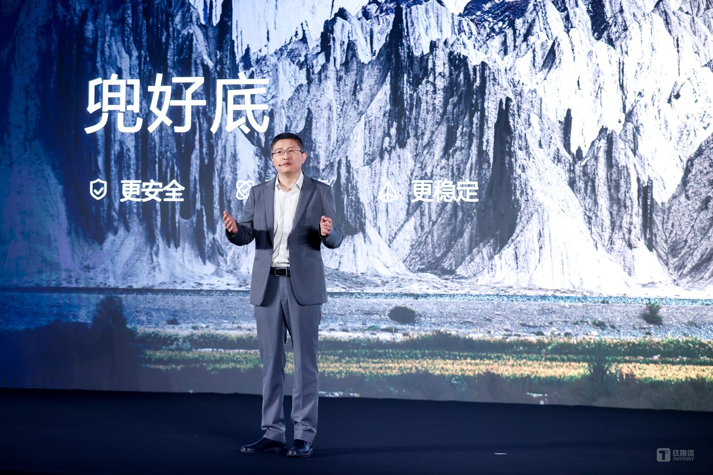 宁德时代，「卷」向商用车｜钛度车库