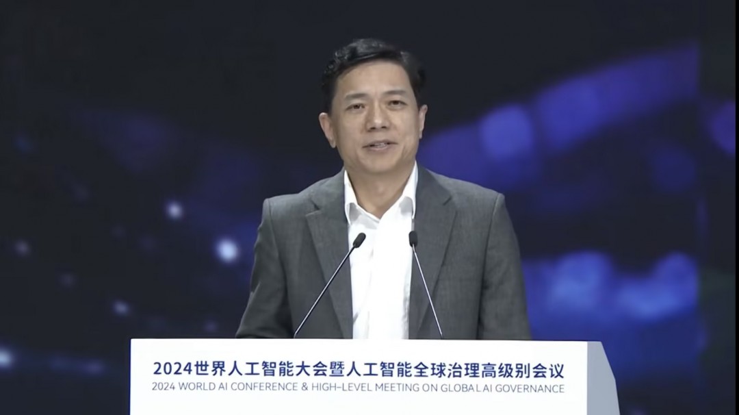李彦宏：提示词工程师干得好，也能年薪100万