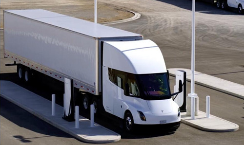 特斯拉电动卡车工厂已准备开始建设 计划明年年底投产