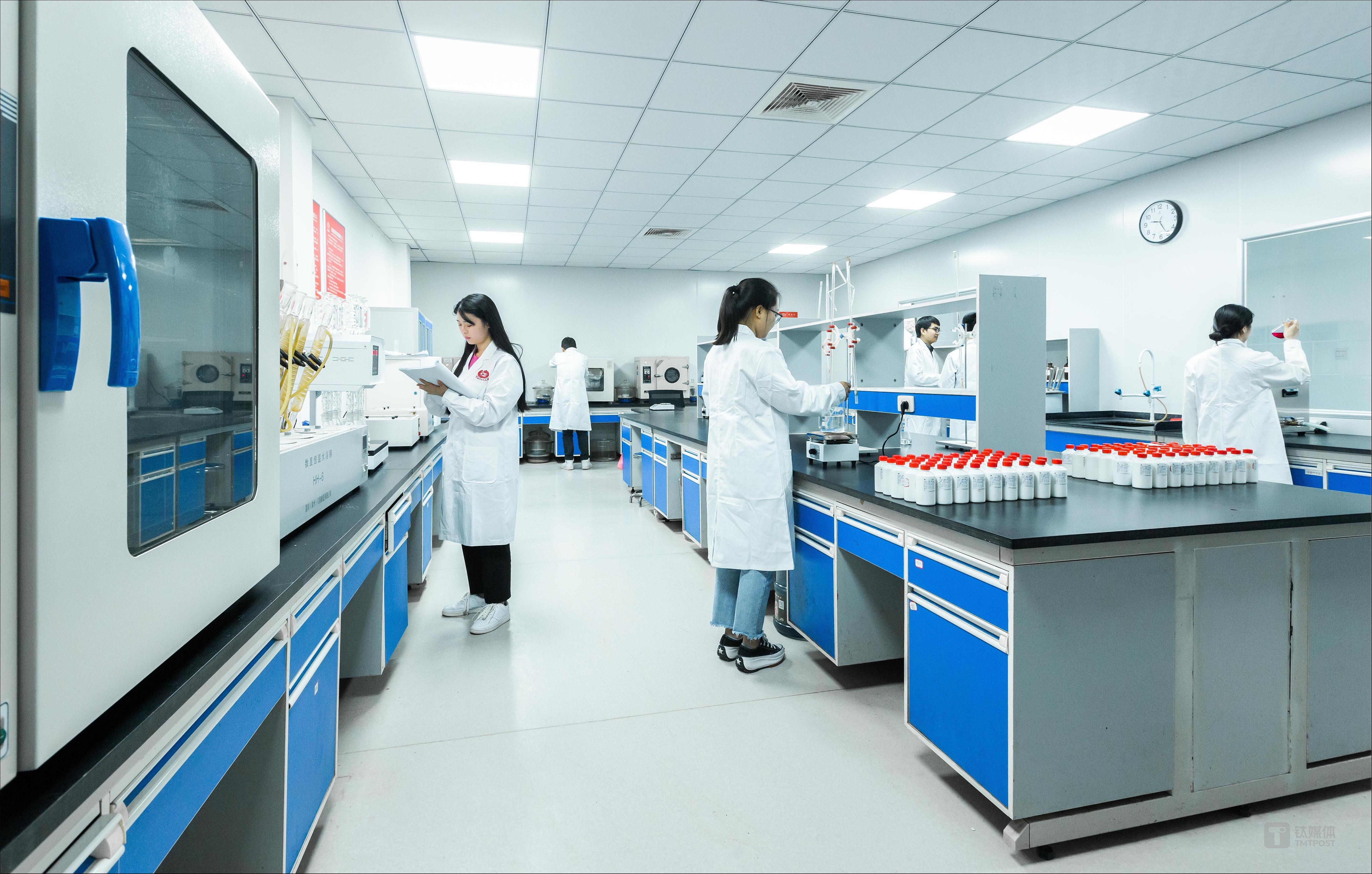 （国台酒业集团部分科研技术团队）