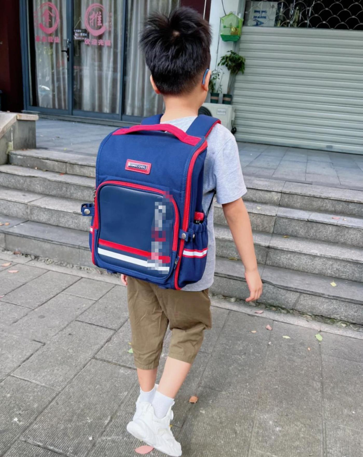 今年暑假，爸妈花10多万把我送进「1v1托管班」