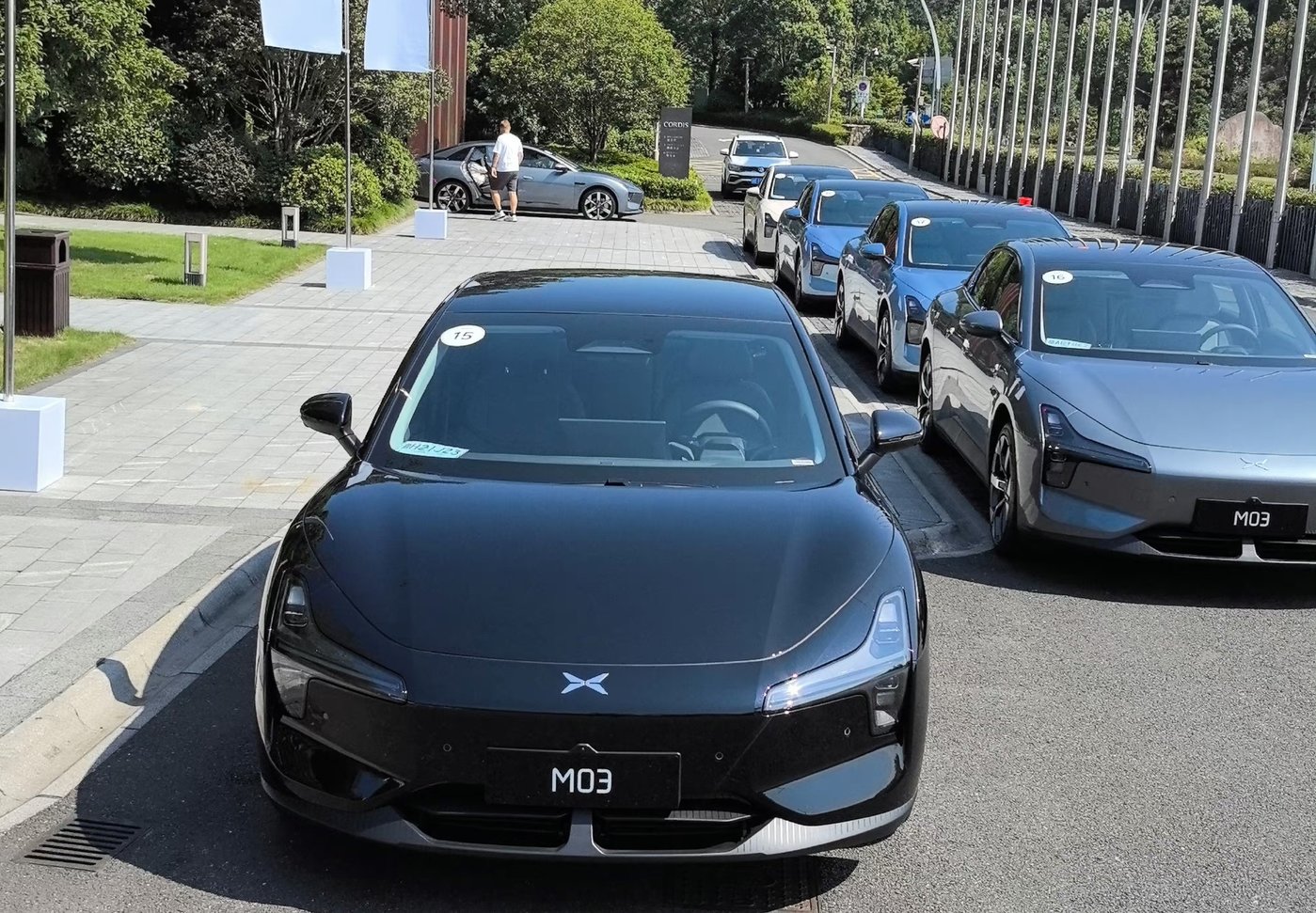 毛利率升至14%，大众赚钱小鹏花｜钛度车库