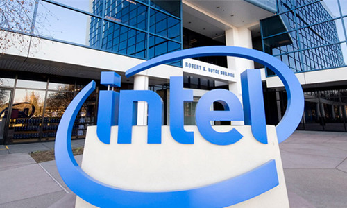股价周五大跌26% 之后 英特尔市值已不到AMD一半