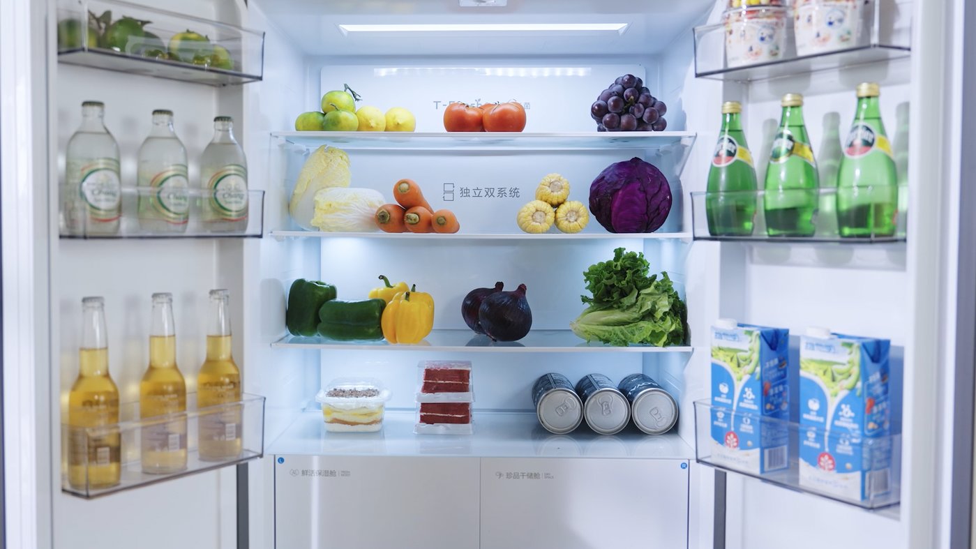 嵌入式冰箱成为销量「黑马」，TCL发布T9 Pro新品 | 科技前线