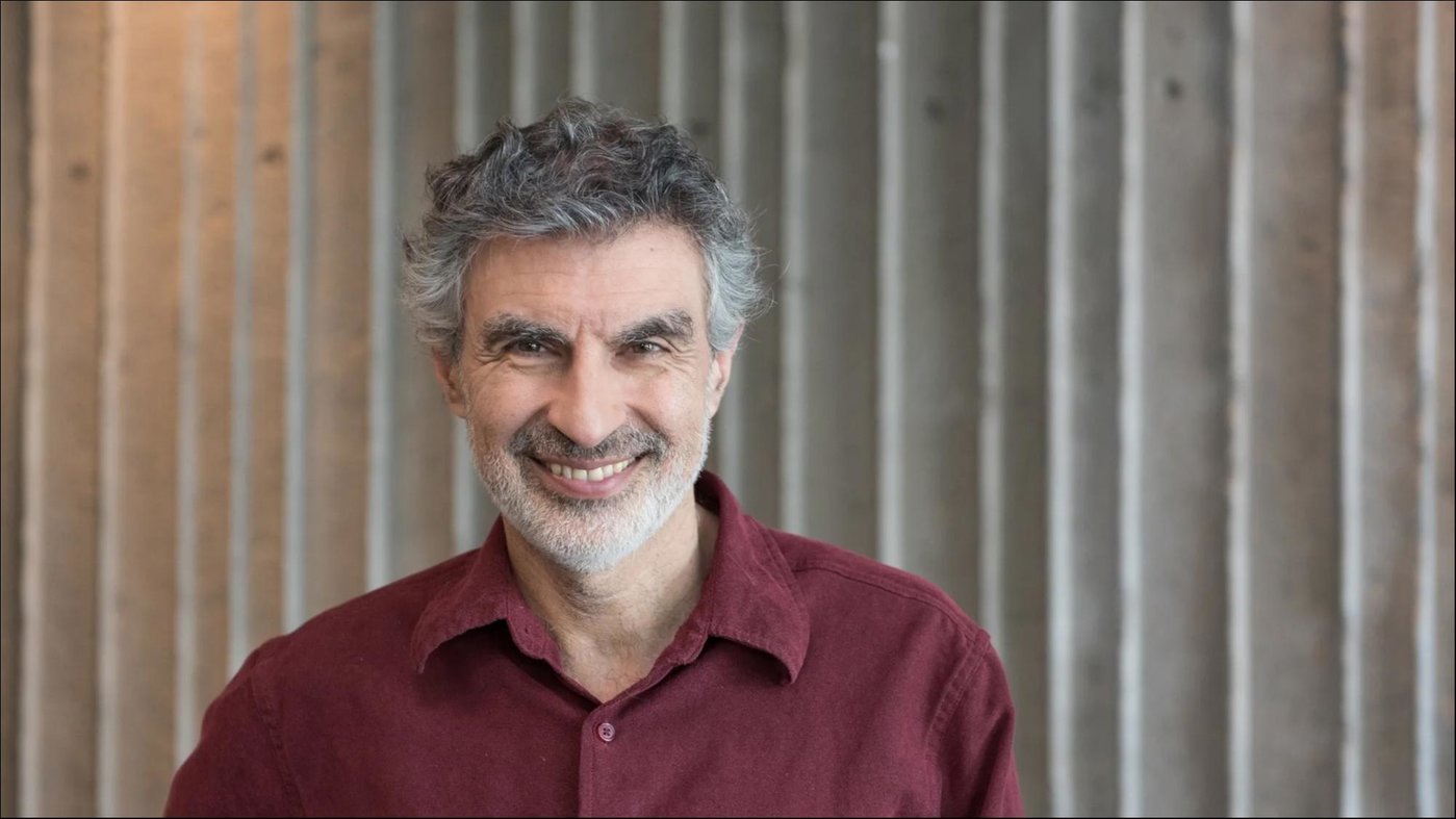 「AI教父」本吉奥发声：人类可能无法用10年时间解决AI风险和政策监管问题｜钛媒体AGI