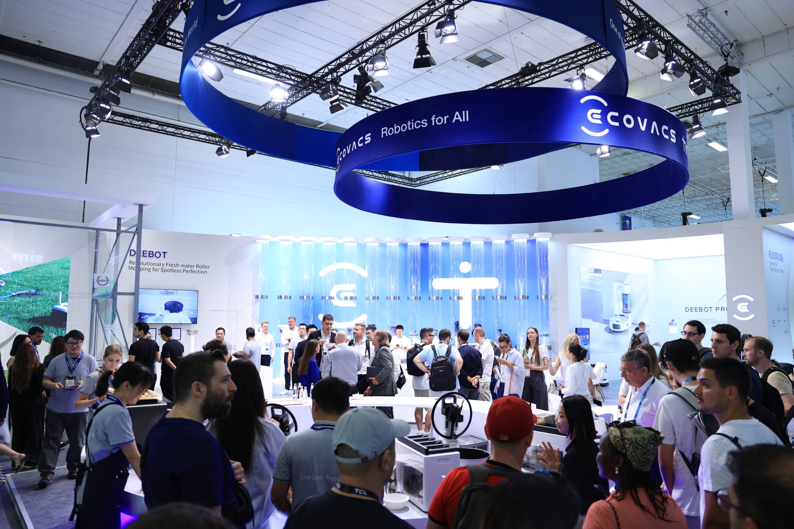 地面清洁难题,科沃斯给出了「标准答案」