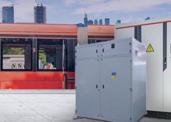 从「贴钱」买股，到「画饼」式承诺，通业科技的跨界重组疑云 ｜并购一线