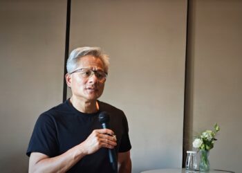 售价2.5万！英伟达机器人「最强大脑」AI性能暴涨750%，宇树、银河通用、Meta等都在用