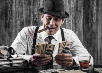 恒生红利低波ETF（159545）7月「吸金」超15亿元，最新规模近40亿元，创历史新高