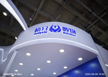 对话桥介数物创始人尚阳星：近亿元融资后，希望机器人运控如组装电脑简易