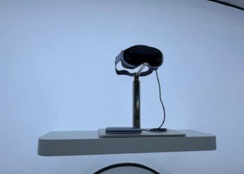 vivo发布首款混合现实头显：比苹果轻一半 暂不公开销售