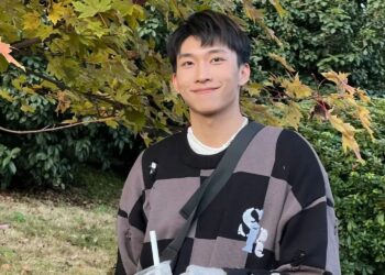 改行做团播：年轻人的一种新职业选择