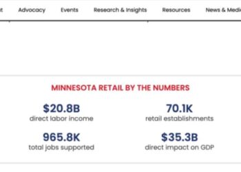 美国内陆腹地，何以成为零售巨头「心脏地带」？