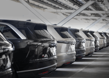 NIO Shares Rise as Second-Quarter Loss Narrows