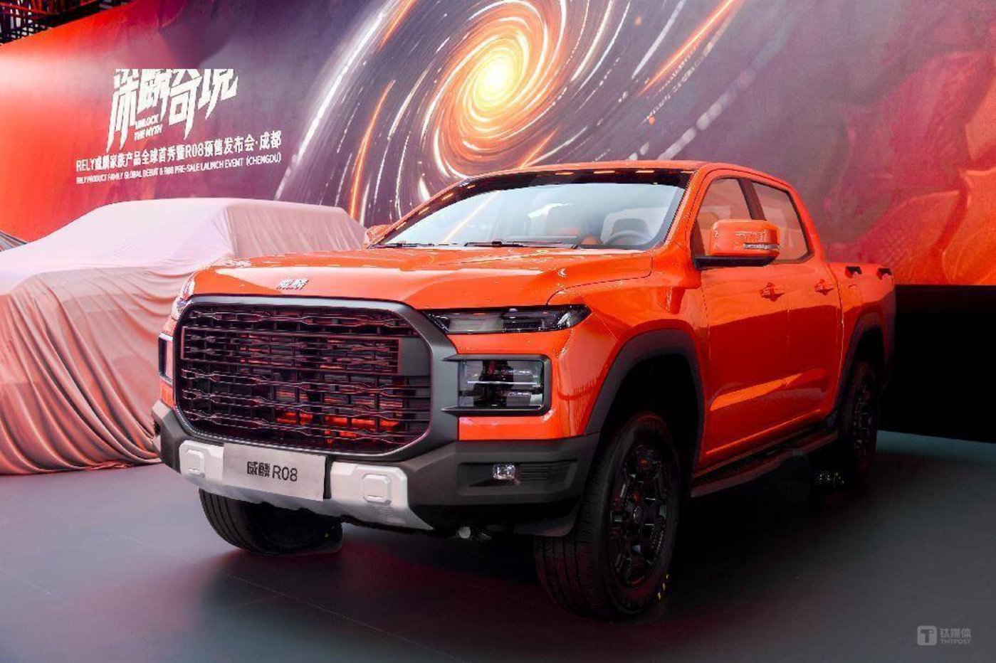 用户共创的威麟R08