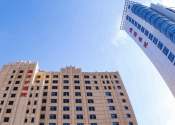 属地管委会接盘澳洋健康，90后国资操盘手直面造血难题