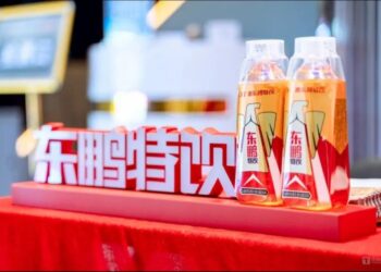 东鹏饮料再次递表港交所：海外能否成为第二增长曲线？