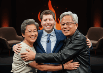 黄仁勋不信泡沫,OpenAI需要「印钞机」