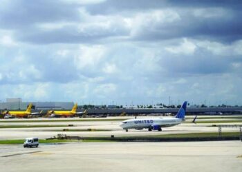 政府关门18天，美国公务员有人靠兼职糊口，有人延迟还贷