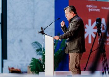 Tianqiao Chen Unveils Vision of "Discoverative Intelligence" to Redefine AGI