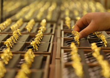 金价再创历史新高！2025年10月11日金店黄金价格涨至1183元/克