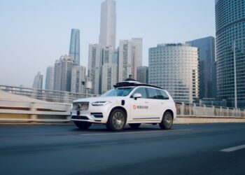 滴滴自动驾驶完成20亿元D轮融资，累计融资超100亿