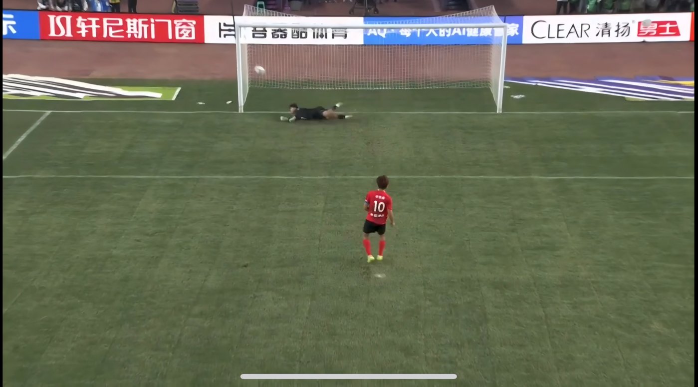 点球决胜瞬间与赞助商