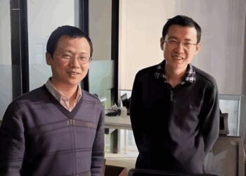 梁军状告寒武纪天价索赔始末：如何从理想共同体，走到42亿控诉？