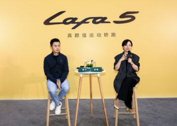 要成为电动车时代的高尔夫,零跑Lafa5的答案还不够完整