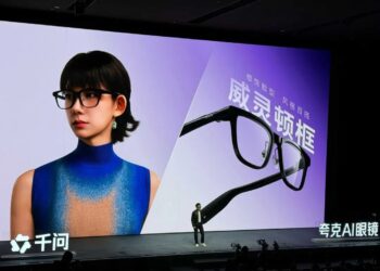 夸克AI眼镜杀到3999元，阿里生态能打破退货魔咒？