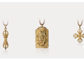 「雷军粉丝」，带着铜质文创产品，要去港交所IPO了