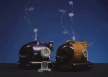 镭萌科技马丁:市场需要的不是陪伴机器人,而是AI潮玩2.0 | AI Founder 请回答 | 巴伦精选