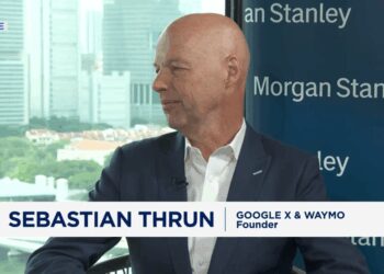 自动驾驶教父Thrun预言：纯视觉路线决胜2026，空中机器人将成新蓝海