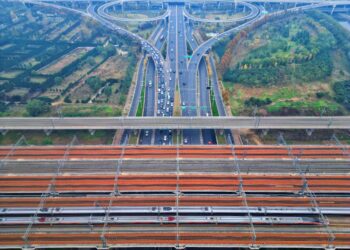 超1300趟动车降价,铁路票价淡季打折释放哪些信号?