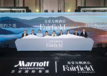 联姻一年就搁置，万豪再陷「中国合伙人之困」