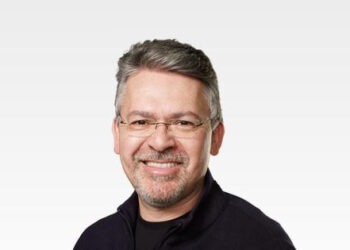 苹果宣布AI主管将卸任并退休 新任AI副总裁曾在谷歌和微软工作