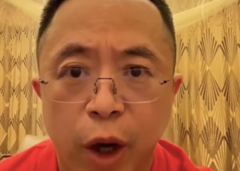 周鸿祎谈豆包手机助手：能打破各大APP的壁垒，还是会被围剿？