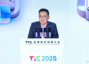 TCL李东生：2025年，AI落地带来了超10亿综合效益