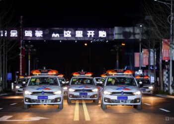 AI 上车，教练下车？驾校这门老生意变天了