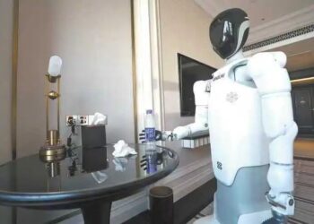 机器人投资新转向:云迹4天暴涨43%,不拼人形拼实效了?