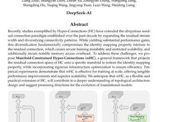 DeepSeek上新mHC，R2还远吗？