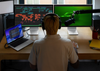 苹果推出创作「全家桶」 订阅价格为 38 元/月或 380 元/年