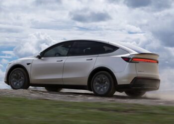 消息称国产特斯拉Model Y和Model 3 去年销量同比均有下滑