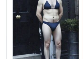 「擦边」哪有AI编程香?马斯克终于想通了