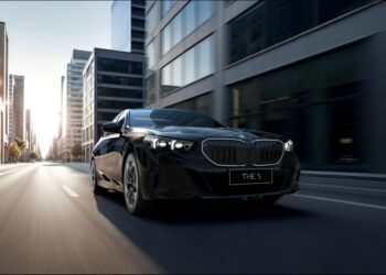 宝马的 2025：在中国承压，在新世代中找解法