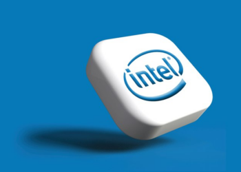 Q4英特尔AI强劲增长，但供应短缺拖累盈利，盘后跌超10%